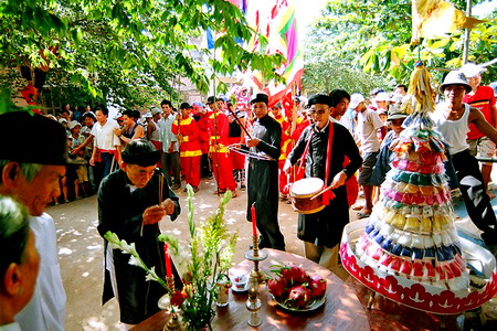 Đổ giàn - Lễ hội văn hoá đặc sắc “Miền Đất Võ” Bình Định - www.dulichvn.org.vn